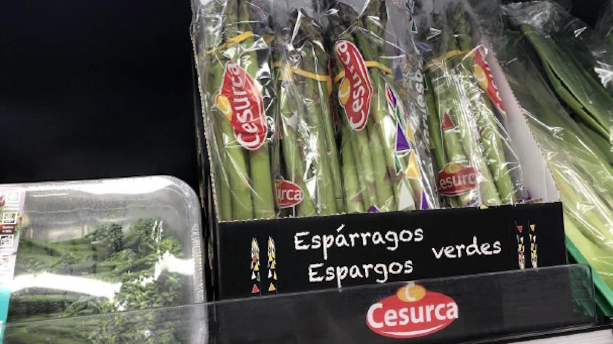 Espárrago grueso en las estanterías de Mercadona.