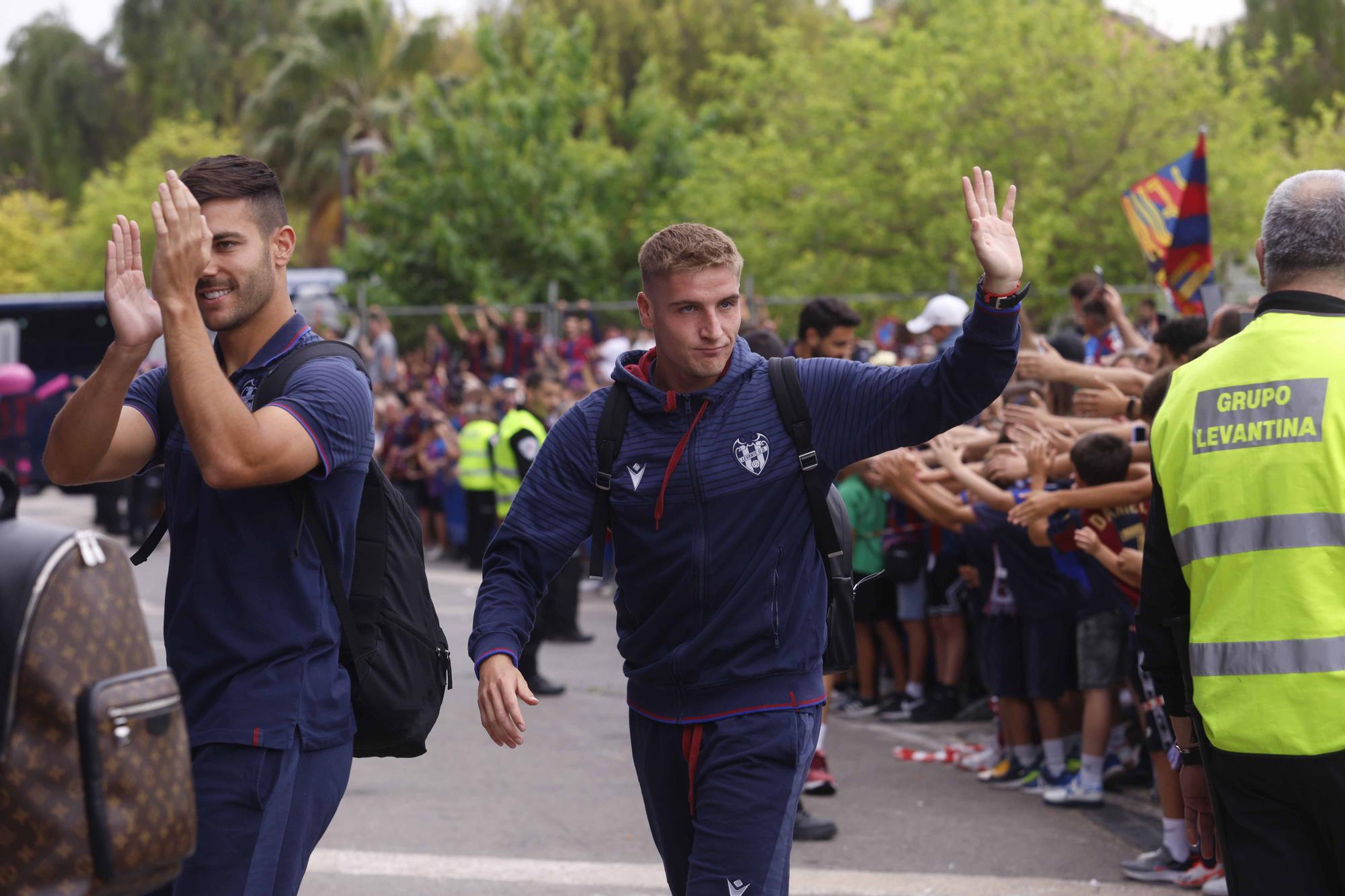 Así fue la emocionante recepción al Levante UD