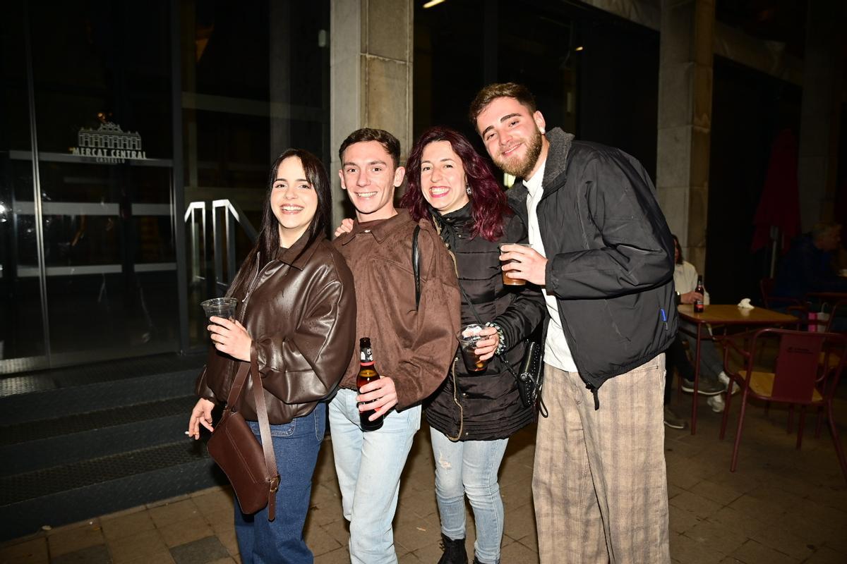 Castelló toma la calle en la ‘vespra’ de la Magdalena: se nota, se siente, la fiesta está presente