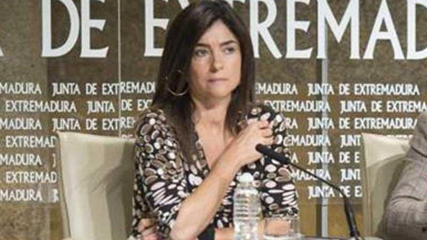 Leonor Martínez-Pereda optará a la secretaría general de los socialistas de Extremadura