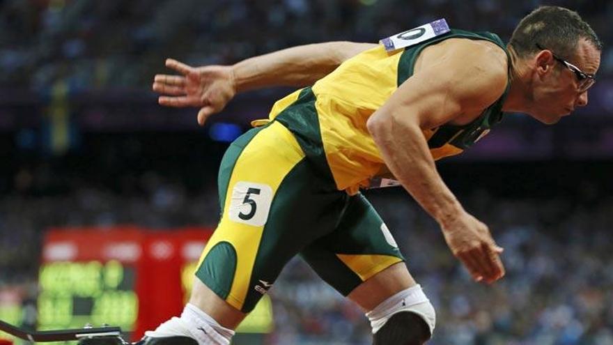 Óscar Pistorius durante la semifinal de 400