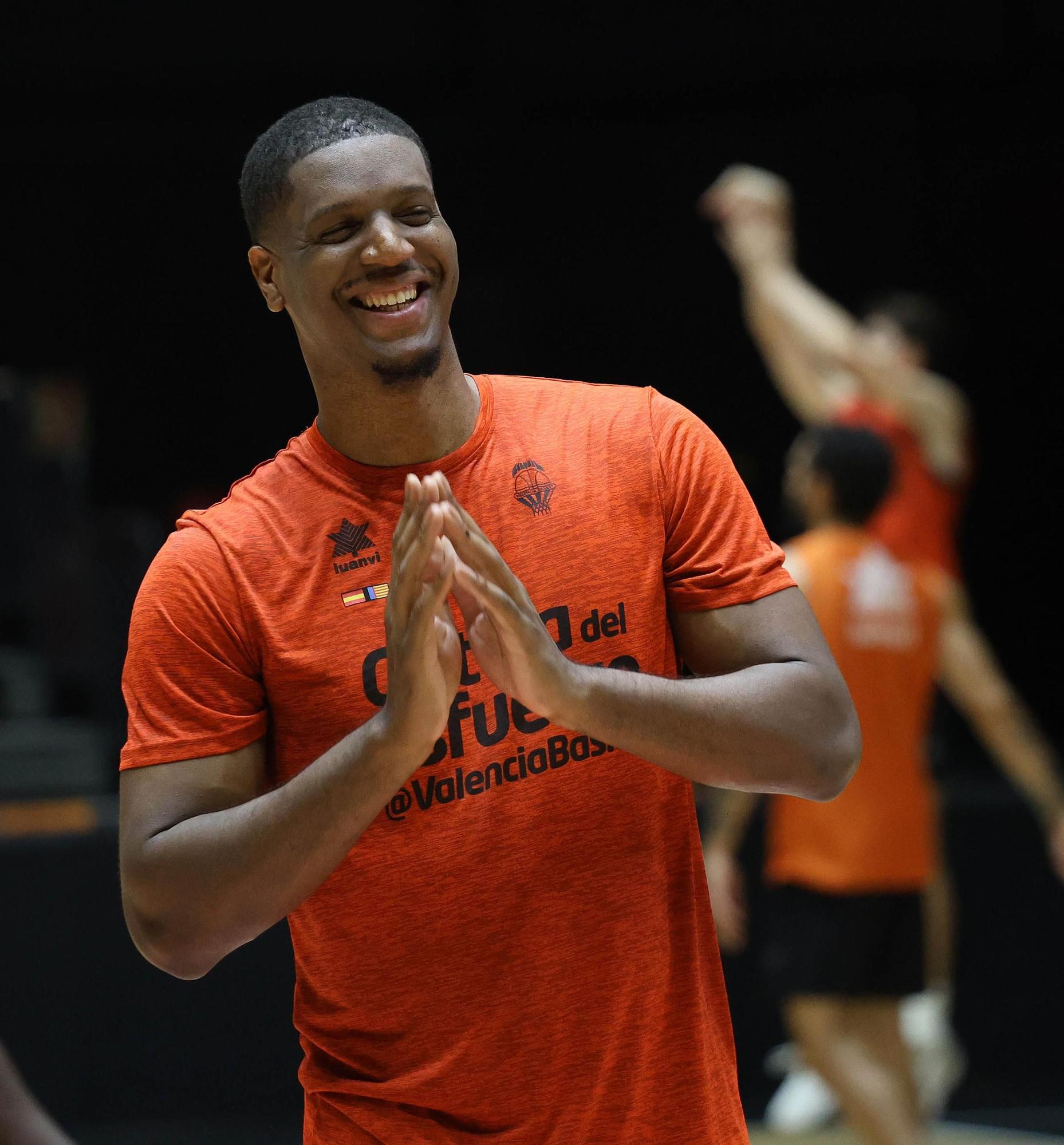 Entrenamiento del Valencia Basket previo al partido frente a Maccabi