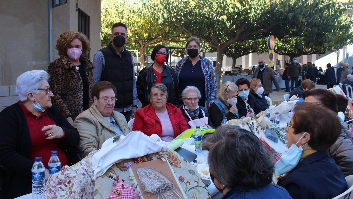 El encuentro de bolilleras de Nules se celebra cada año en el mes de noviembre.