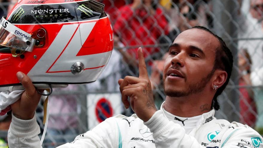 El inglés Lewis Hamilton