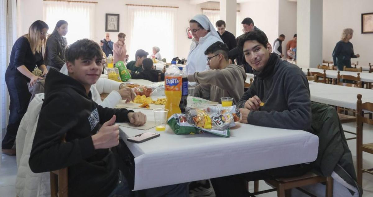 Foto de familia de los creyentes latinoamericanos.