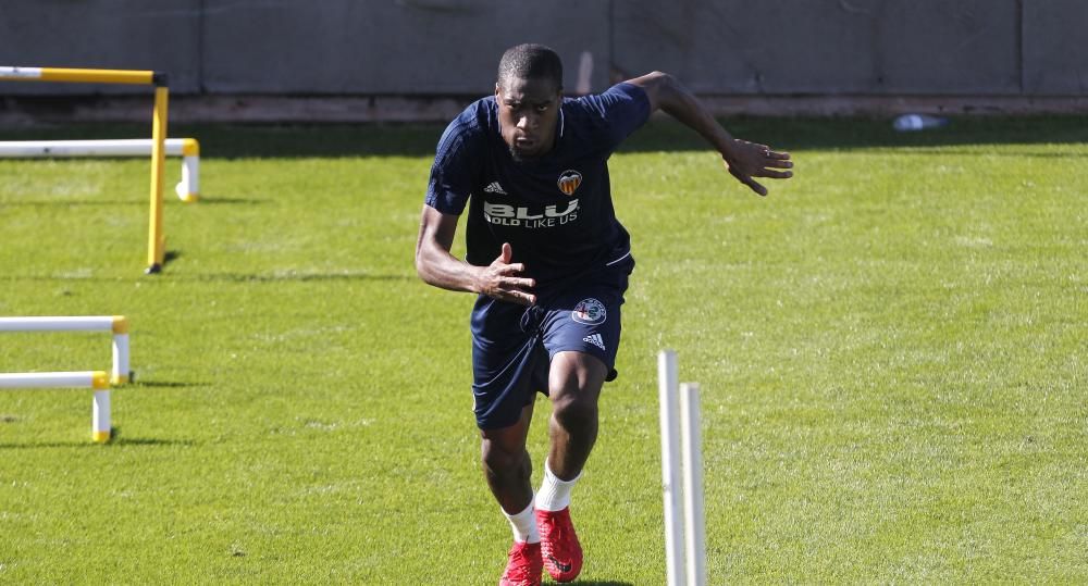 El Valencia CF prepara el partido contra el Legané