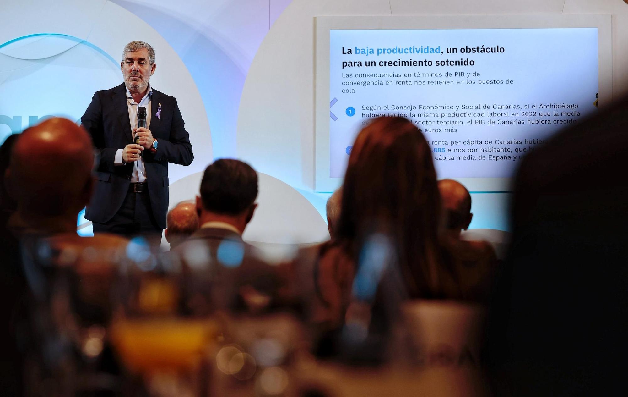 Conferencia de Fernando Clavijo en el foro organizado por la Asociación para el Progreso de la Dirección (APD)