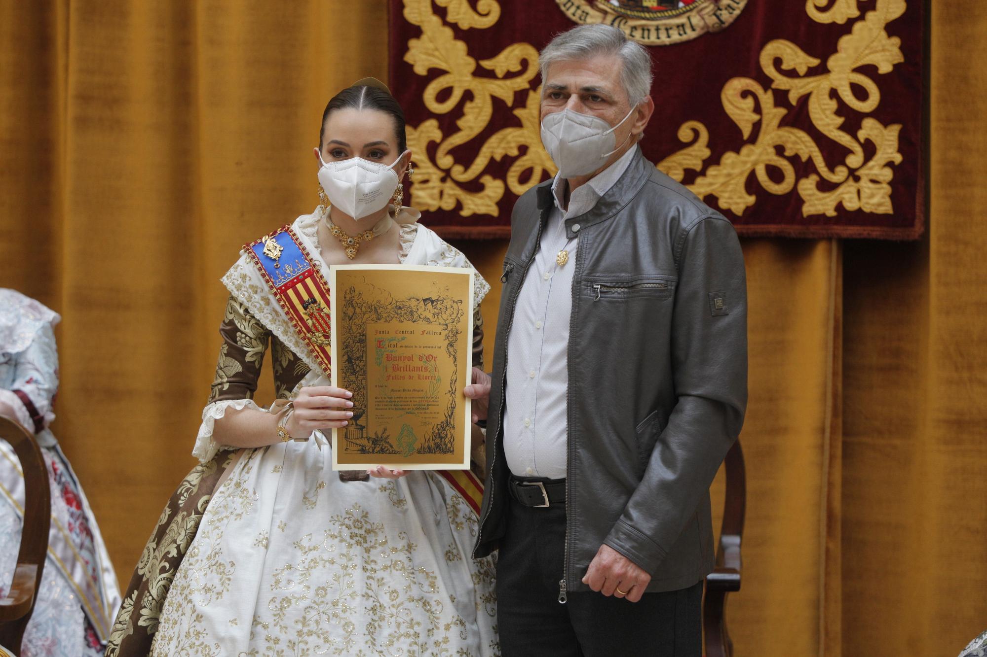 Las dos sesiones de homenaje de "brillants" en las fallas de Jesús