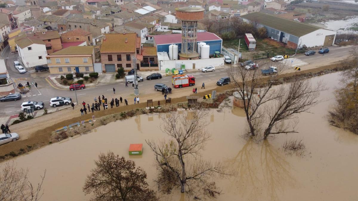 Vista cenital de la crecida en Pradilla de Ebro, este martes.