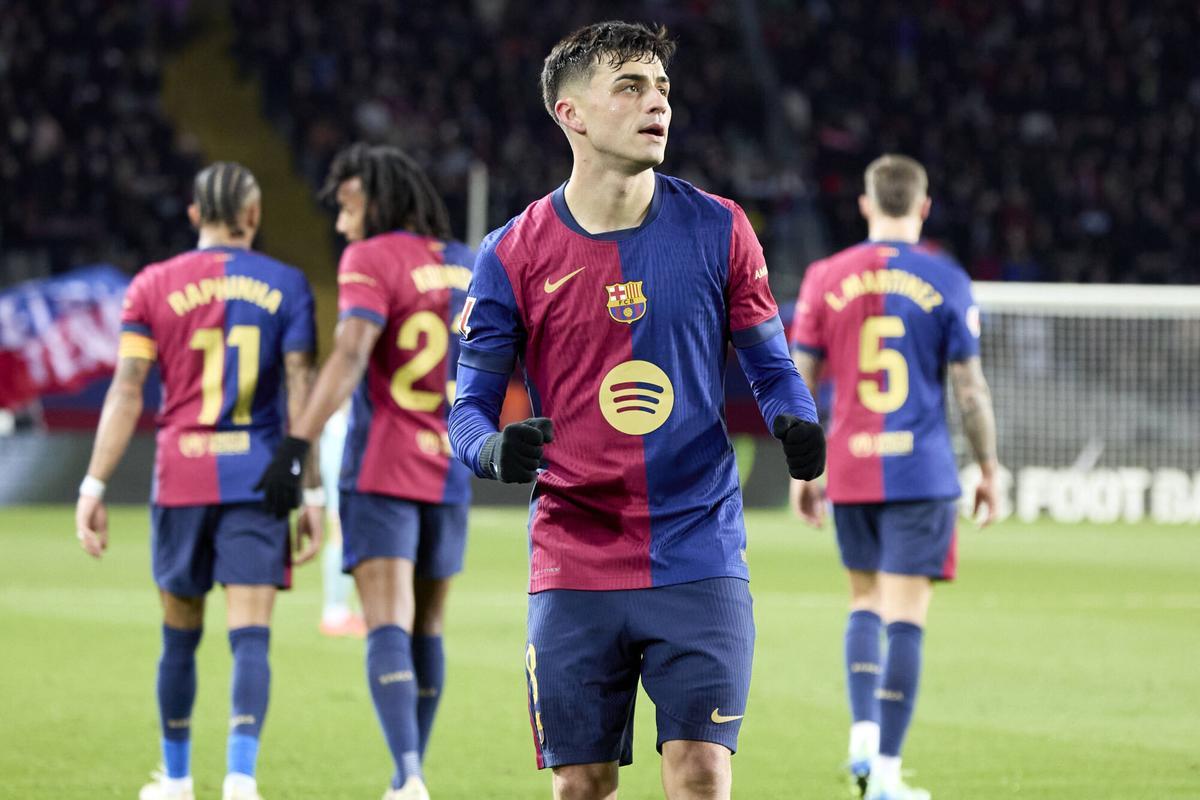 FC Barcelona vs Atletico de Madrid Foto: Dani Barbeito La Liga EA Sport Estadi Olimpic Lluis Companys. pedri gonzalez. barça. liga españa 2024/2025 barça . atletico madrid. 18. euforia. estadio olimpico montjuic