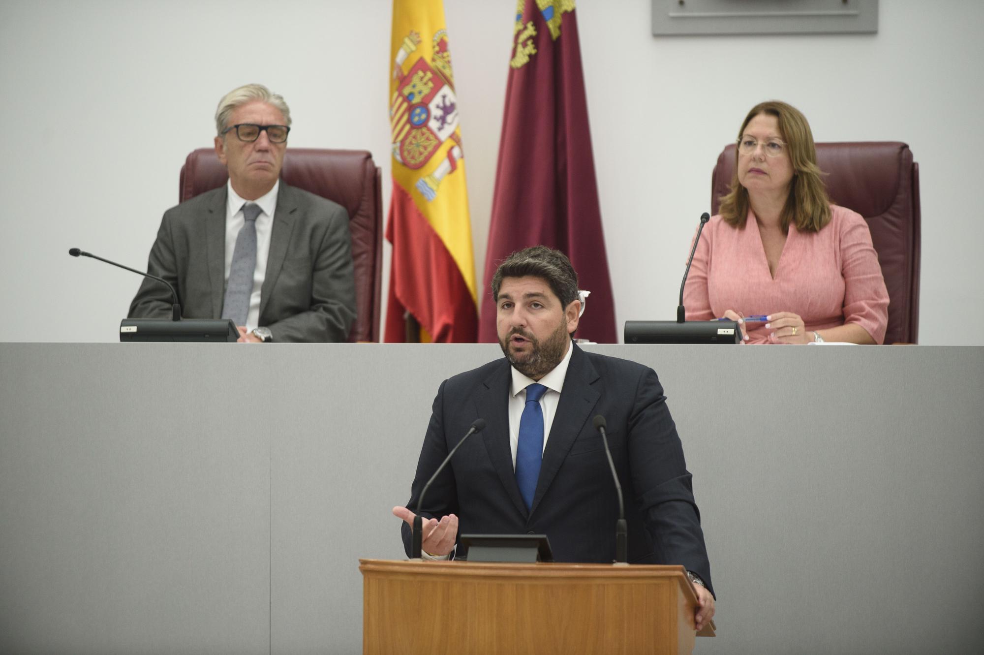 Primera sesión del segundo debate de investidura de López Miras en la Asamblea