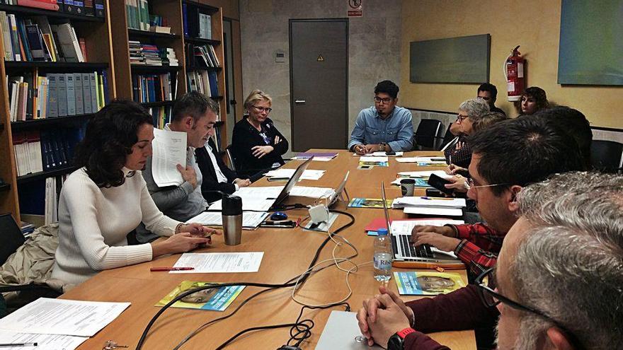 La Defensora intervino ayer en la comisión del pleno.