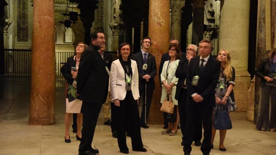 Los presidentes de las audiencias provinciales visitan la Mezquita-Catedral