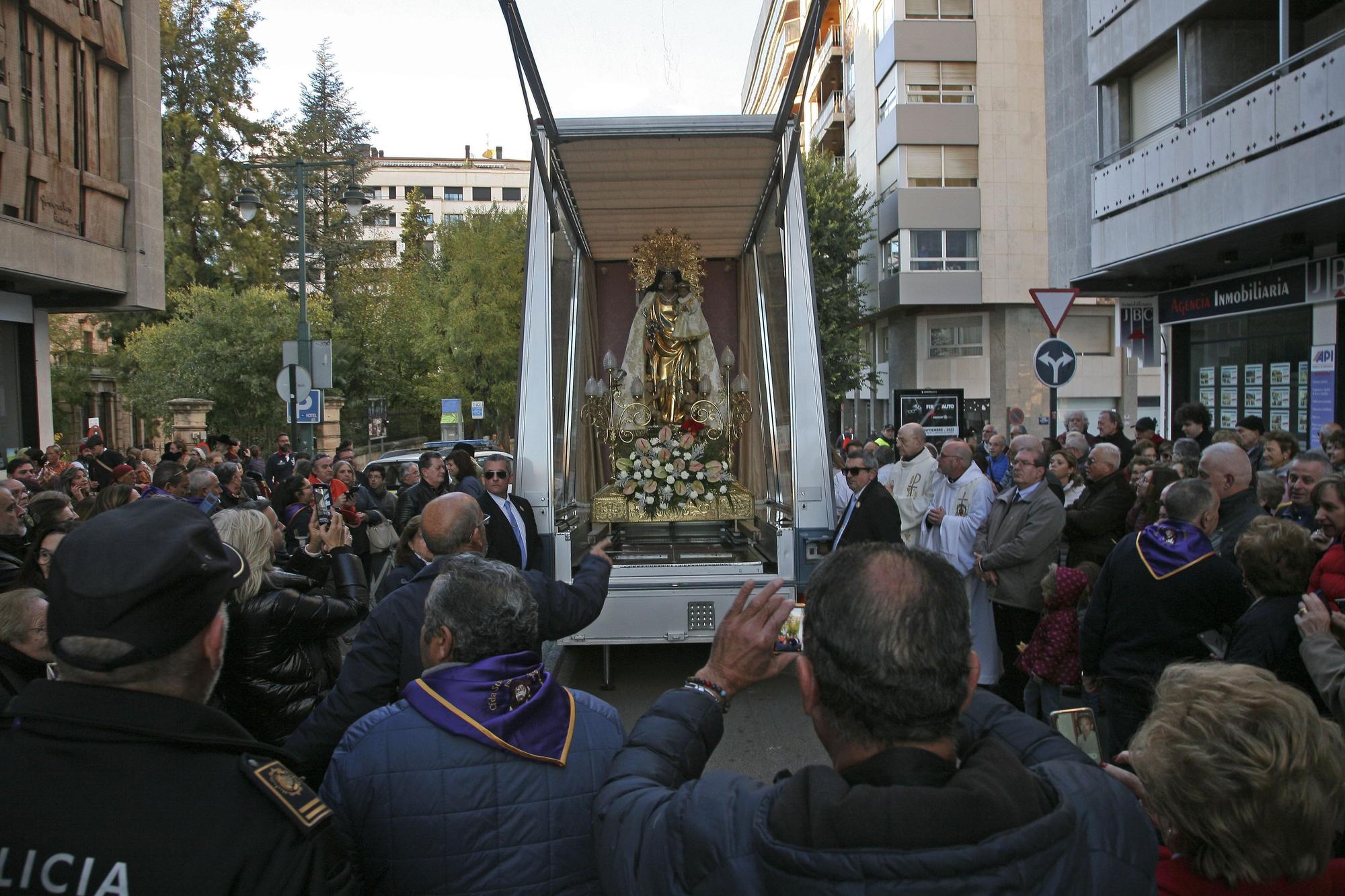 La Virgen de los Desamparados visita Alcoy