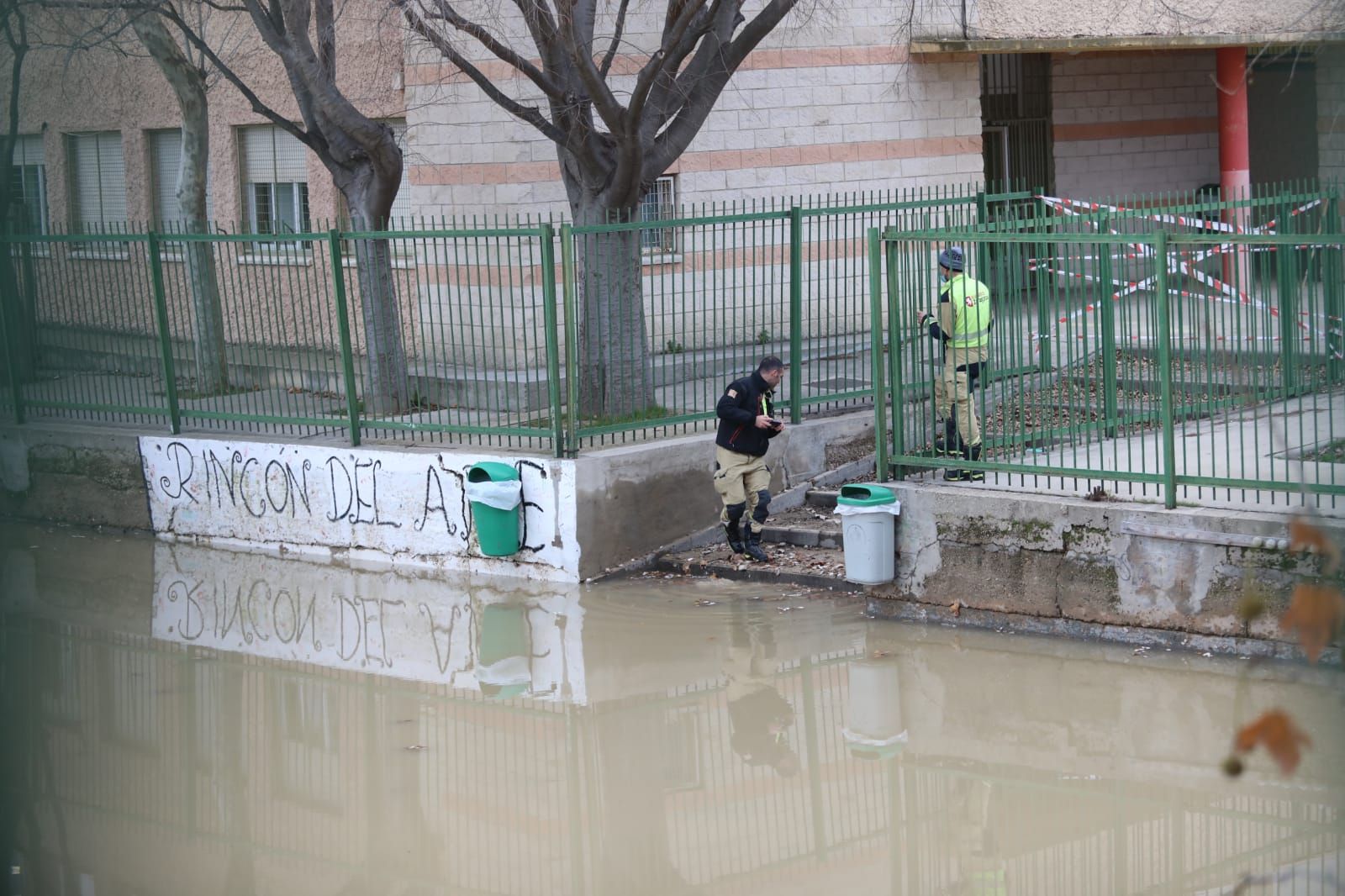 Los efectos que deja la crecida del Ebro en Zaragoza