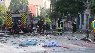 Rusia ataca Kiev con un bombardeo masivo que deja dos muertos y 16 heridos
