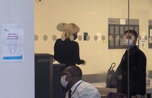 Mirabaud va evitar informar sobre Corinna Larsen per «por» de destapar la fortuna de Joan Carles I
