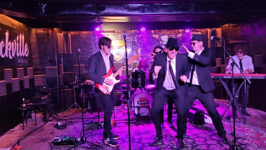 El Ramos Carrión de Zamora acoge un concierto navideño de homenaje a los Blues Brothers y un coro de góspel