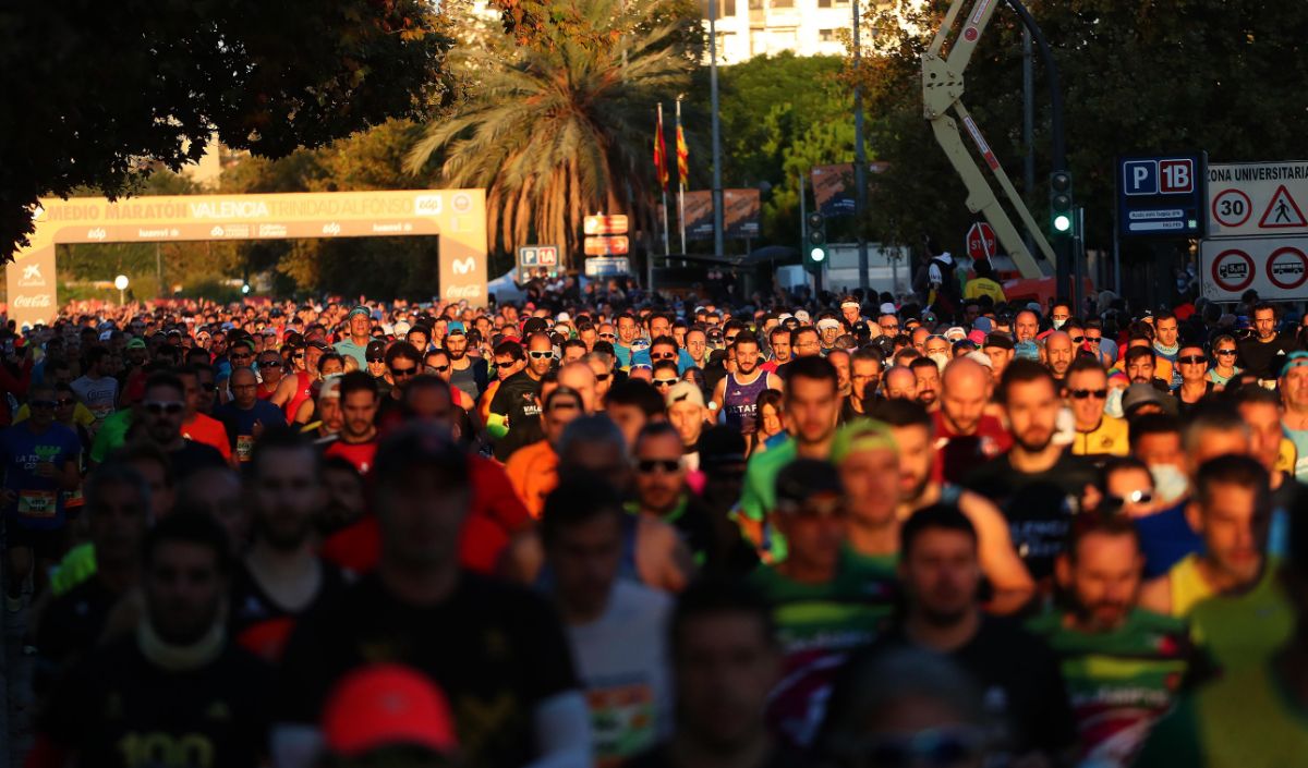 FOTOS | Búscate en el Medio Maratón Valencia 2021