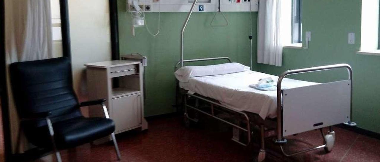 El número de camas hospitalarias en Pontevedra se redujo un 4% desde 2006 -  Faro de Vigo