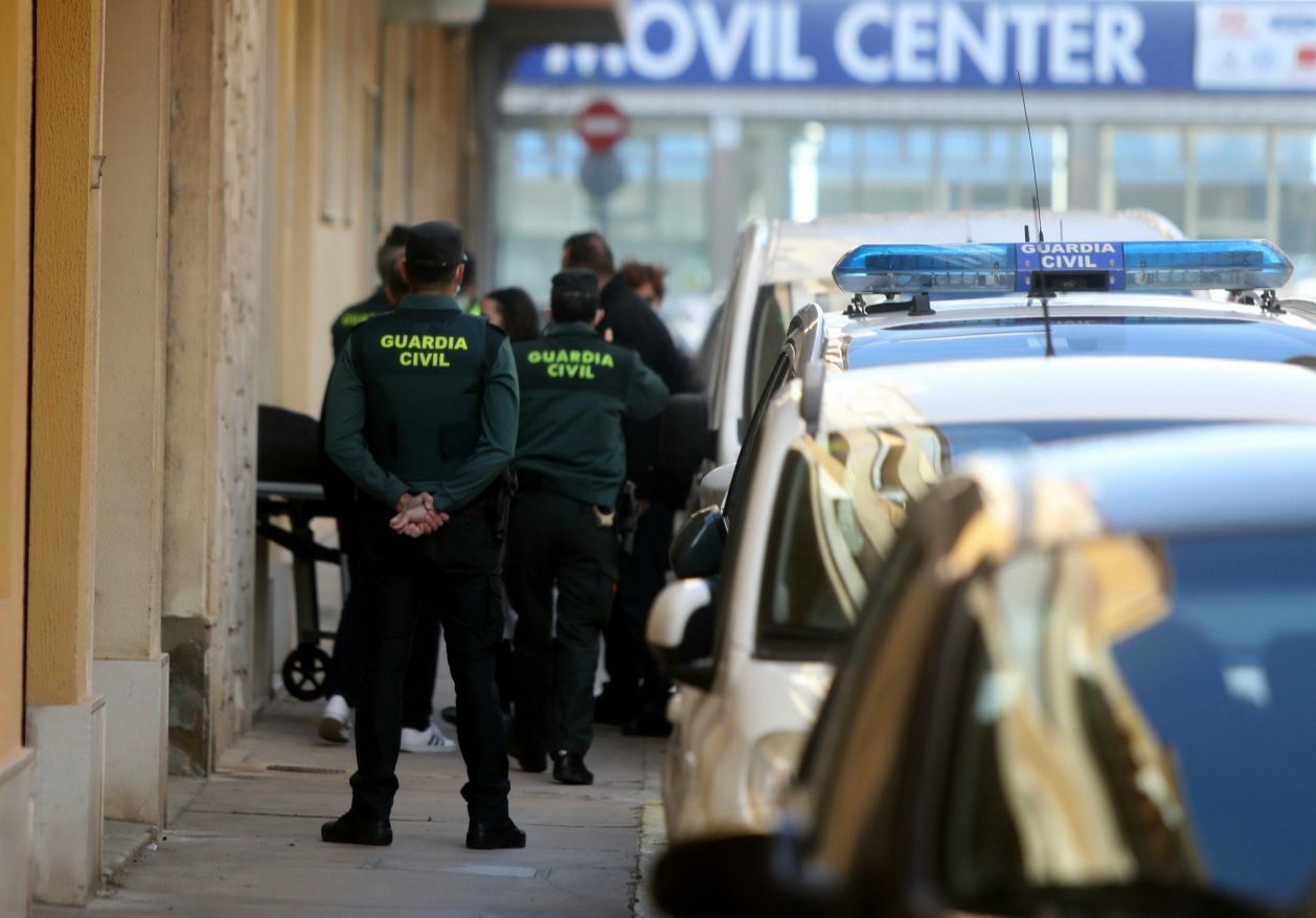 Un hombre mata a cuchilladas a su hijo de 10 años en Sueca