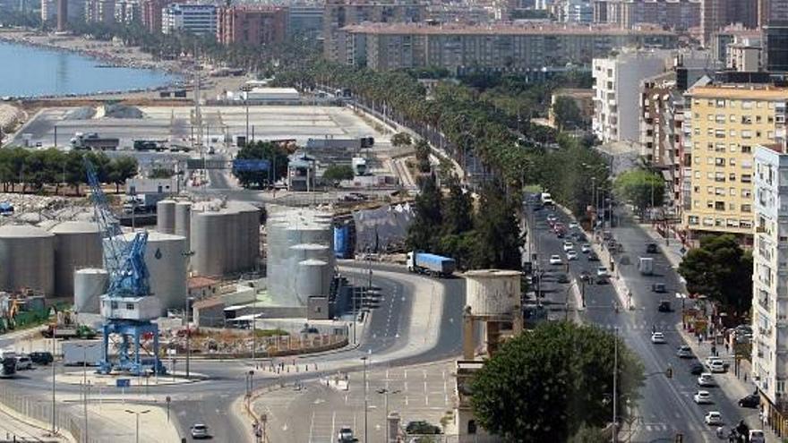 Imagen aérea del Puerto de Málaga.