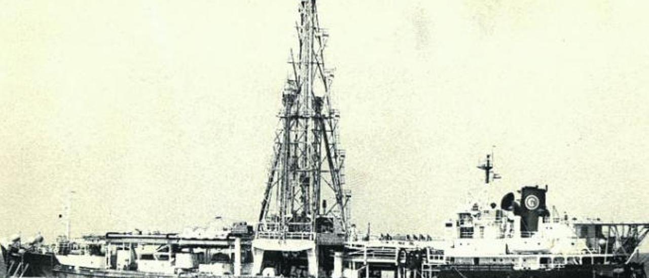 El &#039;Glomar Sirte&#039;, uno de los buques perforadores que visitó el Puerto de La Luz en la década de 1960.