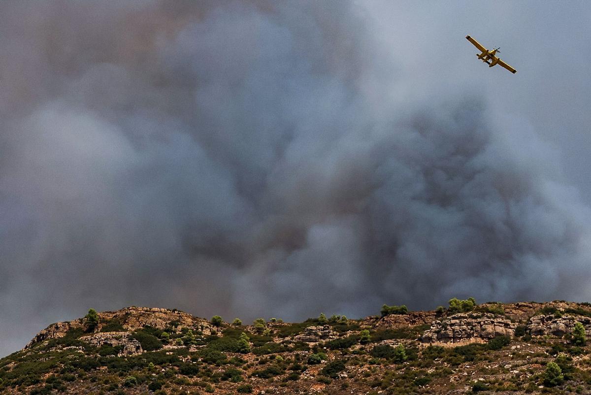 Incendio forestal en la Serra de la Calderona