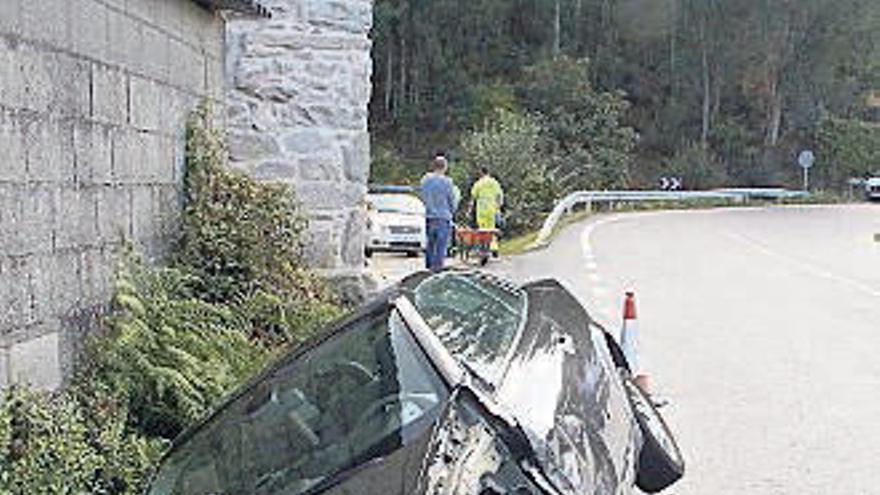 Vehículo accidentado. // S.A.