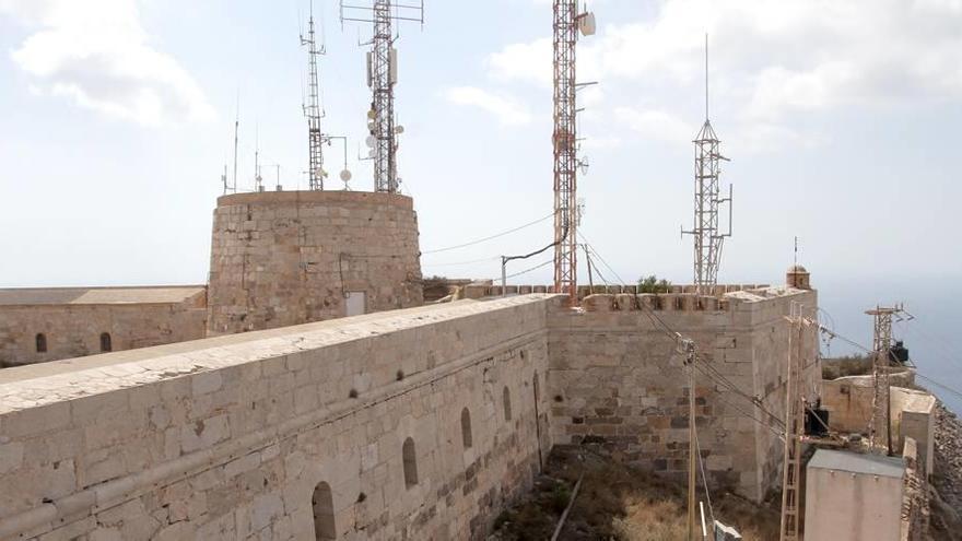 Aforca quiere que Telefónica restaure el Castillo de San Julián