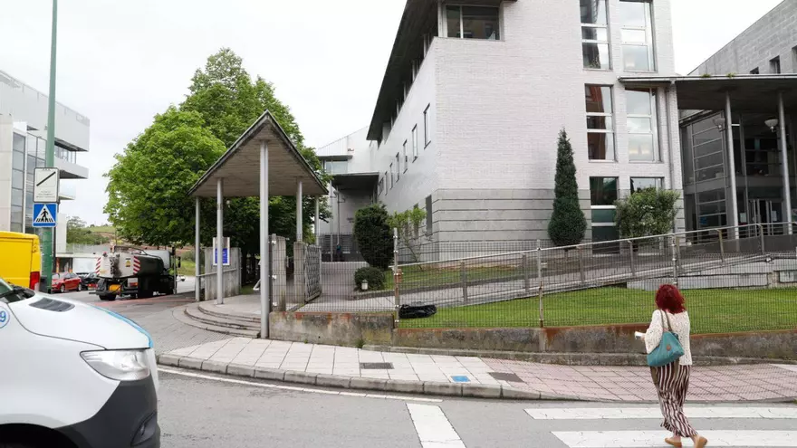 Los médicos de Atención Primaria dan una (más que verosímil) explicación a la saturación de las Urgencias del Hospital San Agustín