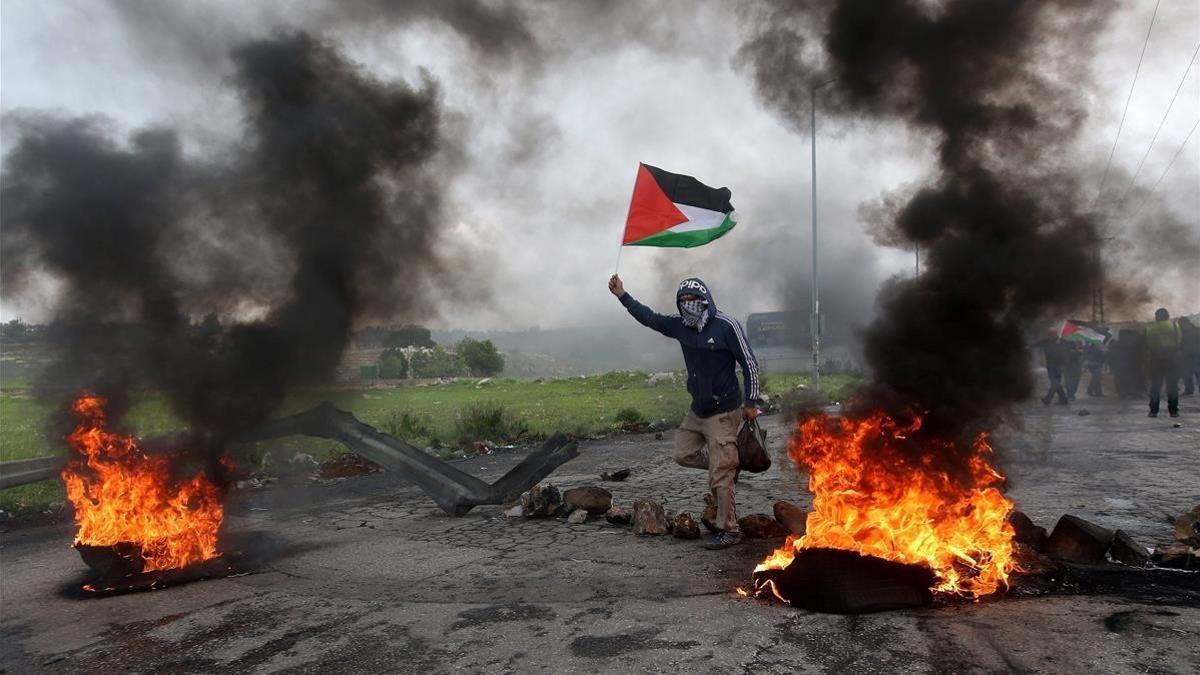 Enfrentamientos con soldados israelies en Gaza.