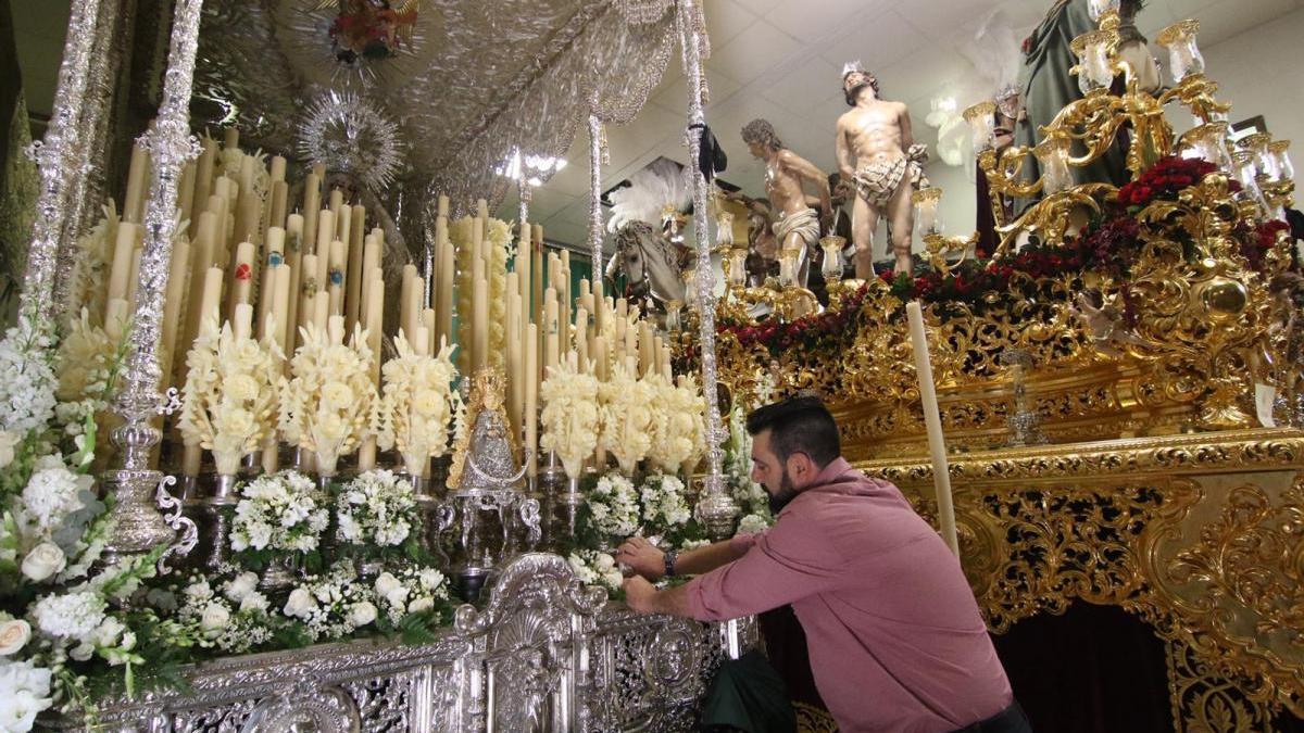 Las cofradías del Miércoles Santo miran al cielo ante la amenaza de lluvia