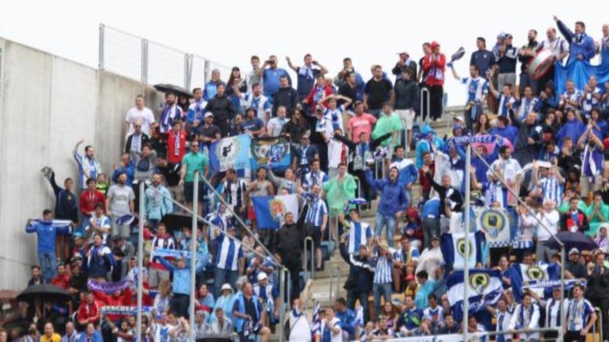 Aficionados del Hércules en el Ramón de Carranza en 2015