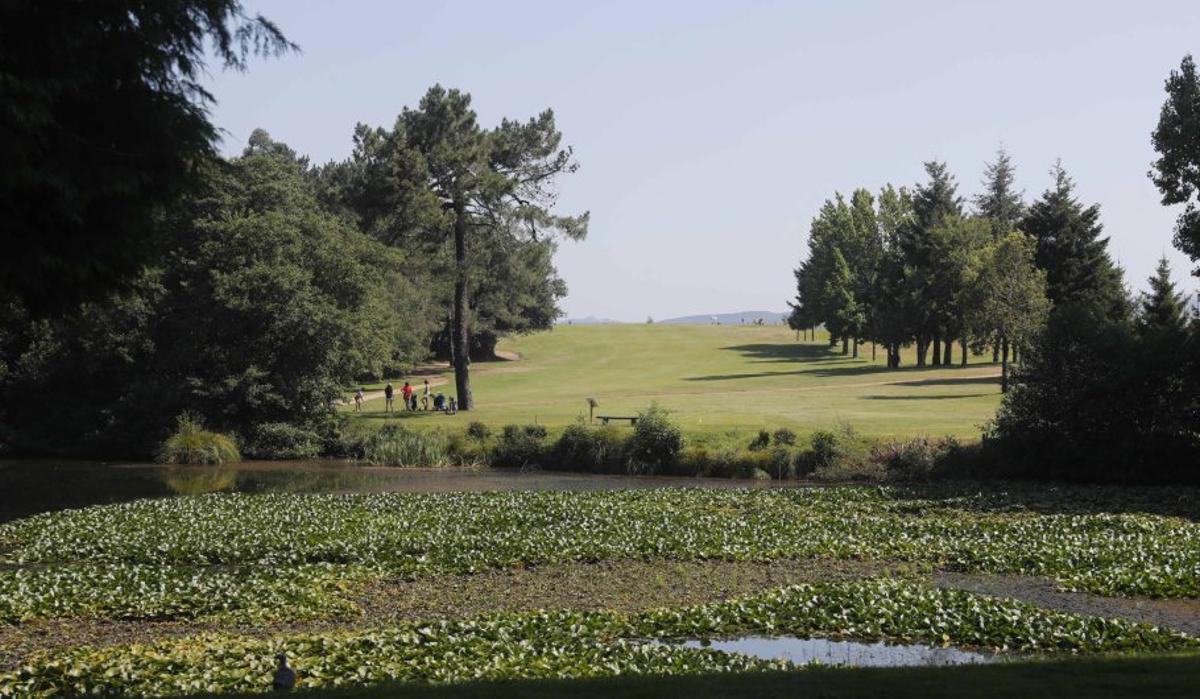 Terrenos del campo de golf del AeroClub de Vigo. | P. HERNÁNDEZ