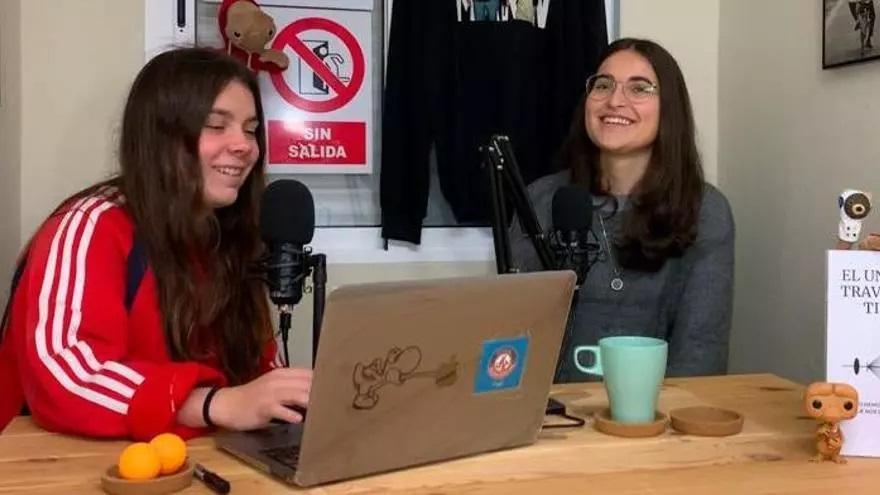 Se busca joven de A Coruña y anónimo: el podcast que arrasa en las redes