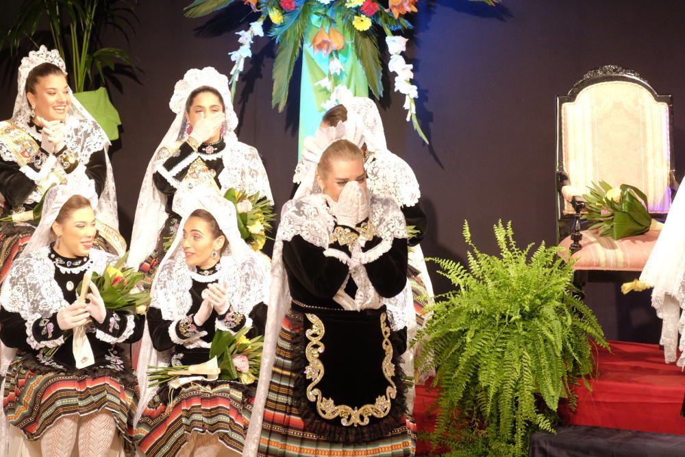 Sax corona a su nueva Reina de Fiestas