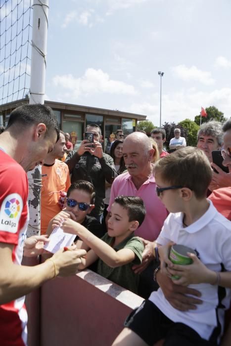 Presentación de Javi Fuego con el Sporting