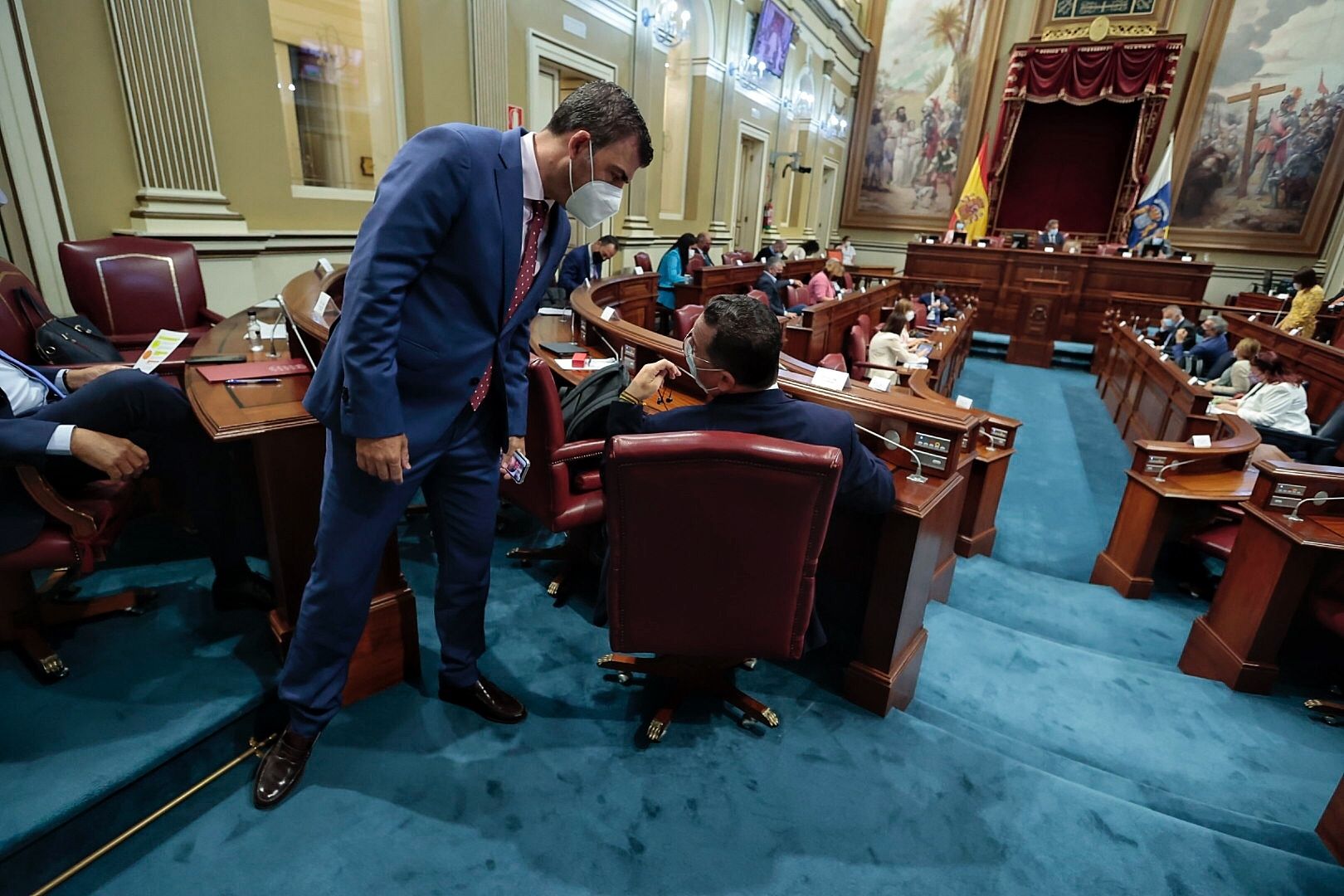 Pleno del parlamento de Canarias