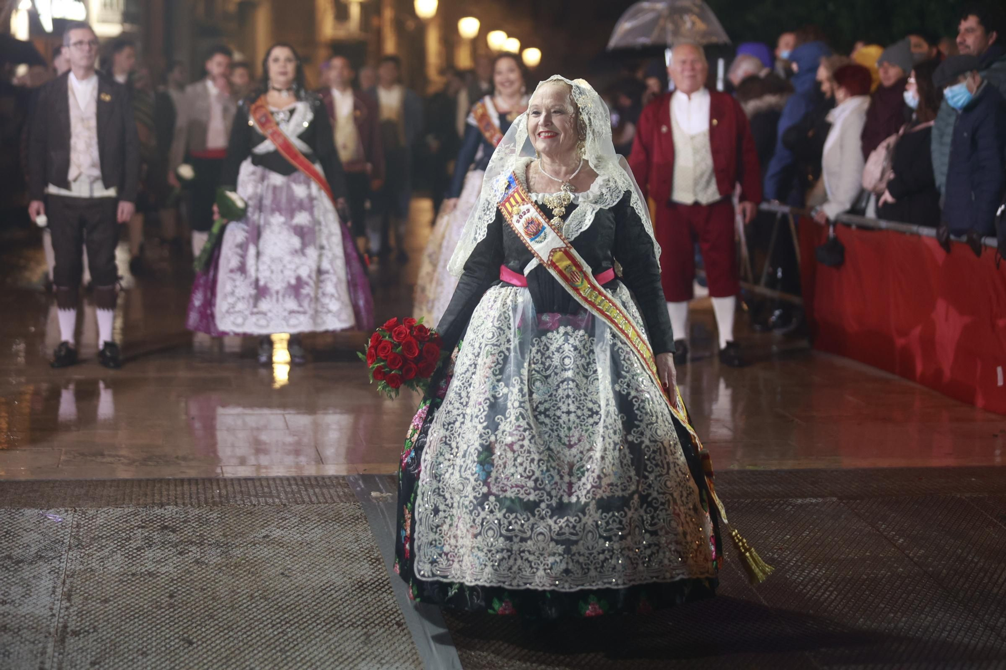 Búscate en la Ofrenda por la calle Quart (entre 22.00 y 23.00 horas)