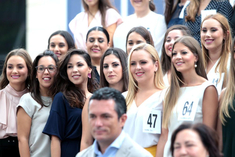 La aspirantes a fallera mayor de València visitan el IVAM