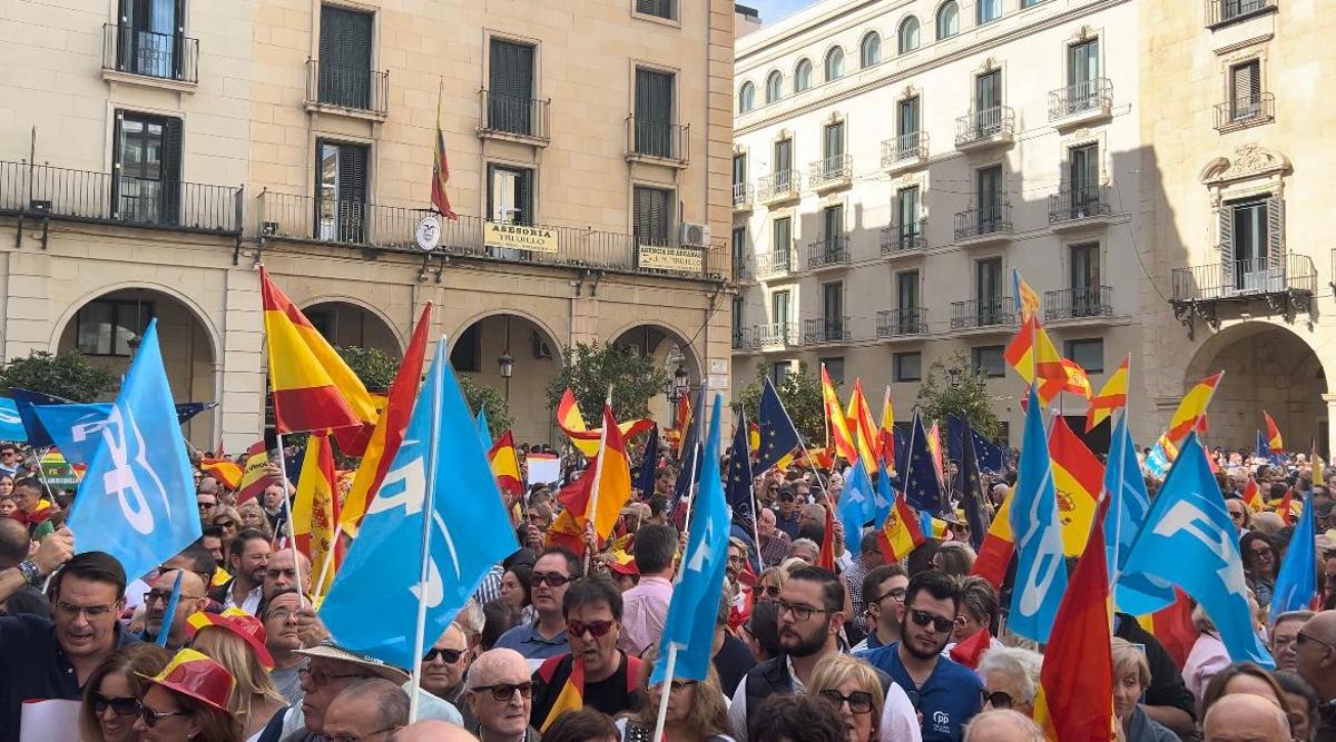 Manifestación contra la amnistía y Pedro Sánchez, este domingo en Alicante