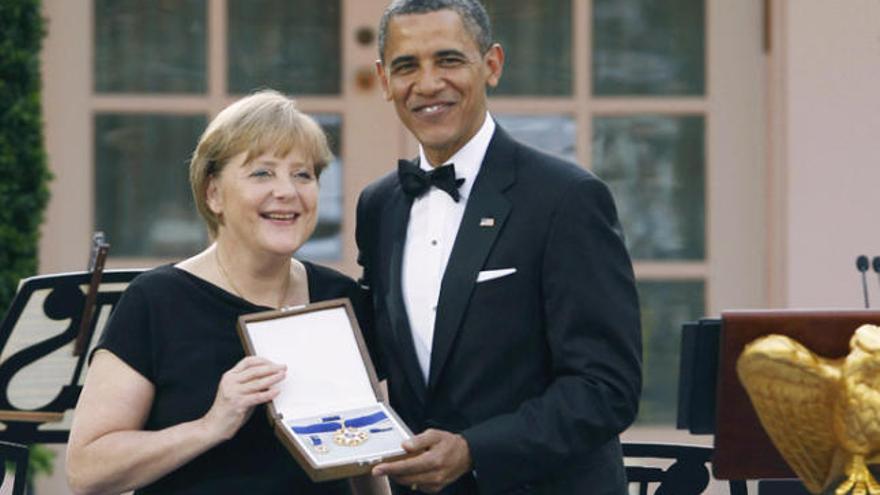 Merkel rep el màxim honor   que es concedeix a un civil