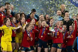 La selección femenina se proclama campeona de la Nations League y ya mira a París