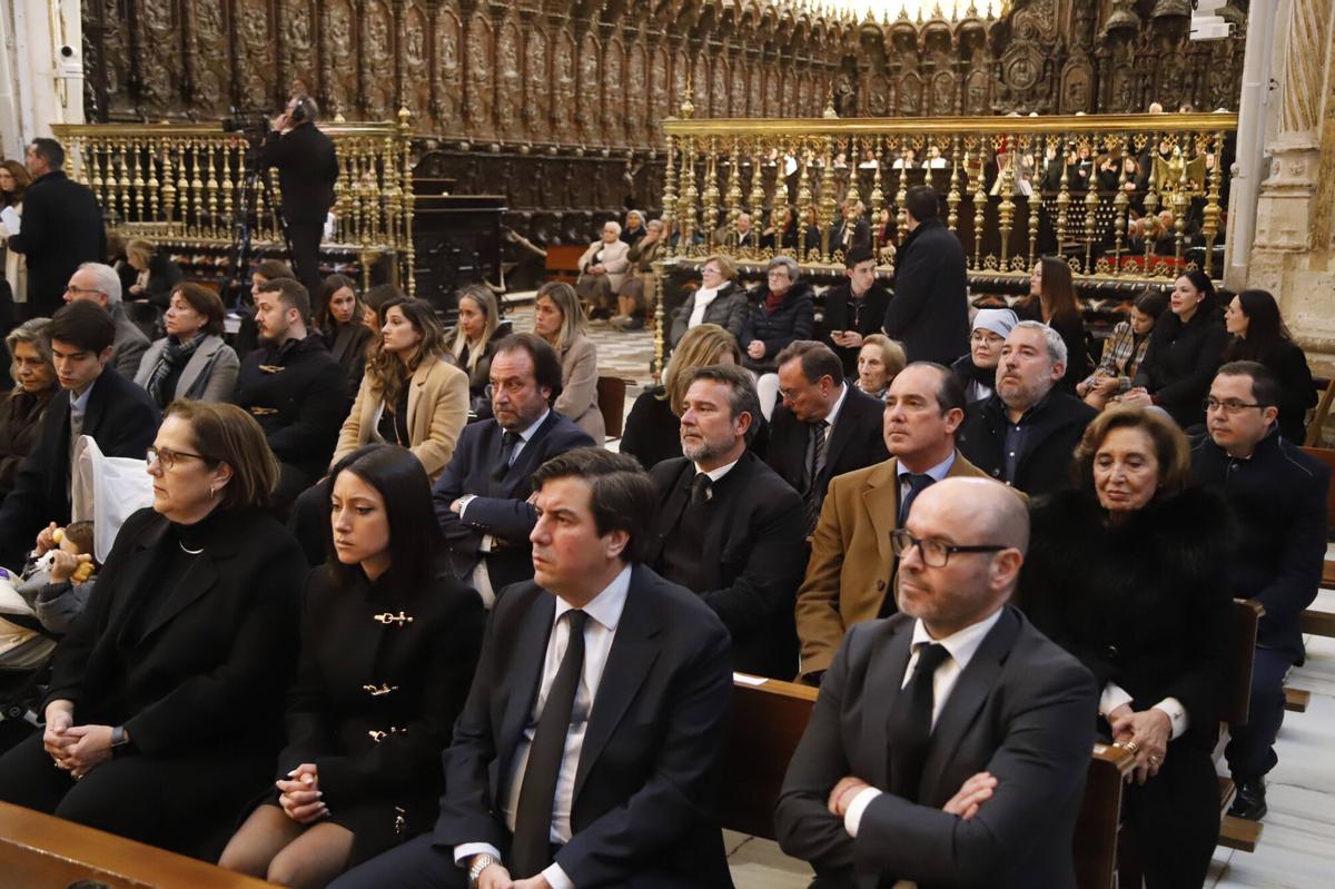 El obispo de Córdoba, Jesús Fernández, oficia la liturgia por los fallecidos en la tragedia ferroviaria El obispo de Córdoba, Jesús Fernández, oficia la liturgia por los fallecidos en la tragedia ferroviaria