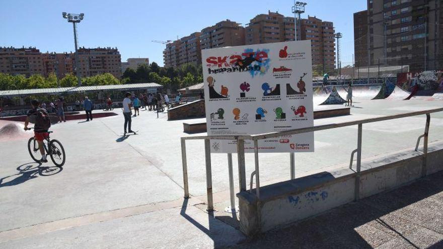 Los patinadores de Zaragoza protestan ante el riesgo de perder su skatepark