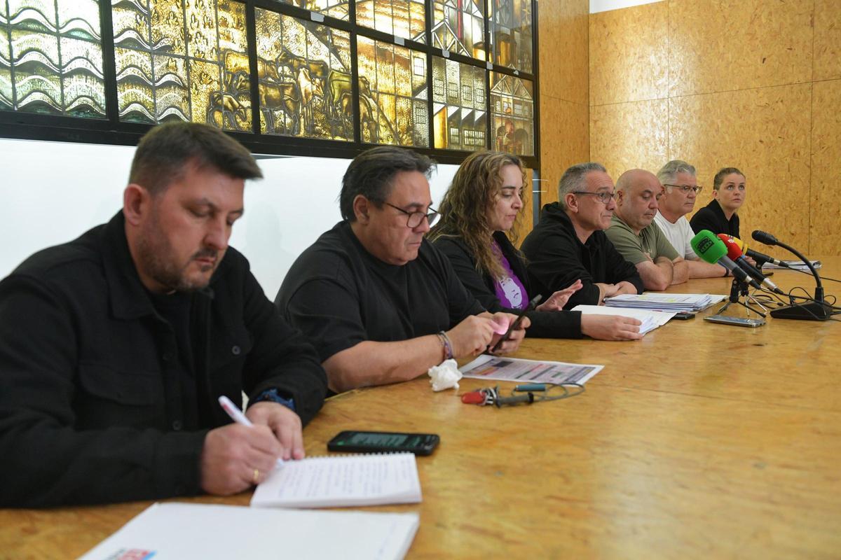 Representantes de CIG, CCOO y UGT del metal.