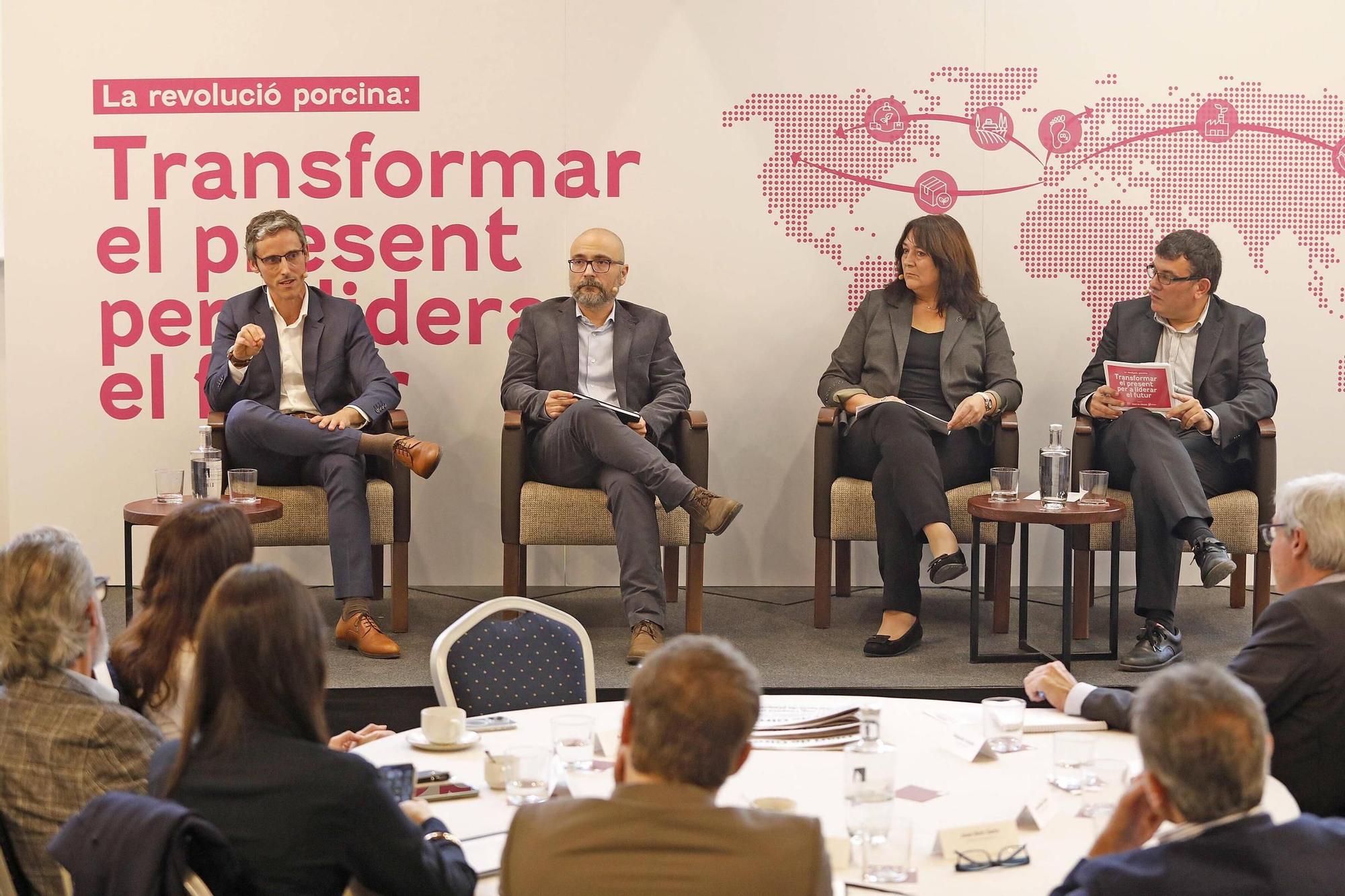Les fotos de la jornada "La revolució porcina: transformar el present per a liderar el futur"