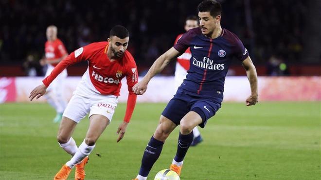 Yuri Berchiche - 16 millones (2017-18).jpg