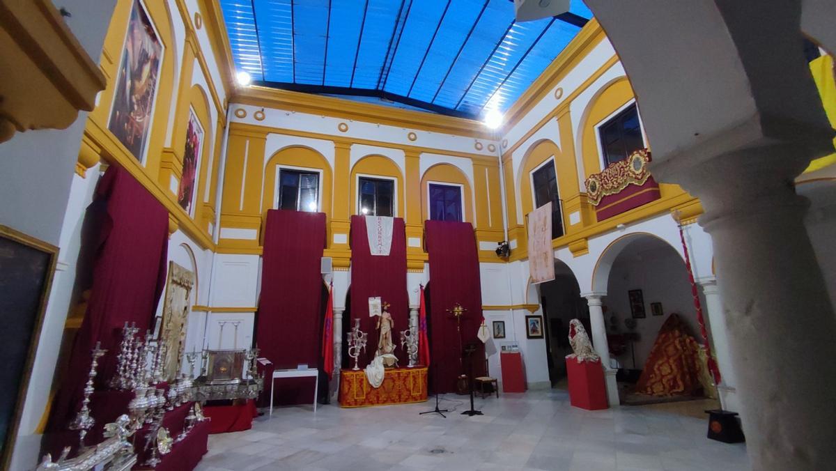Escenario para el concierto de música medieval en Baena.